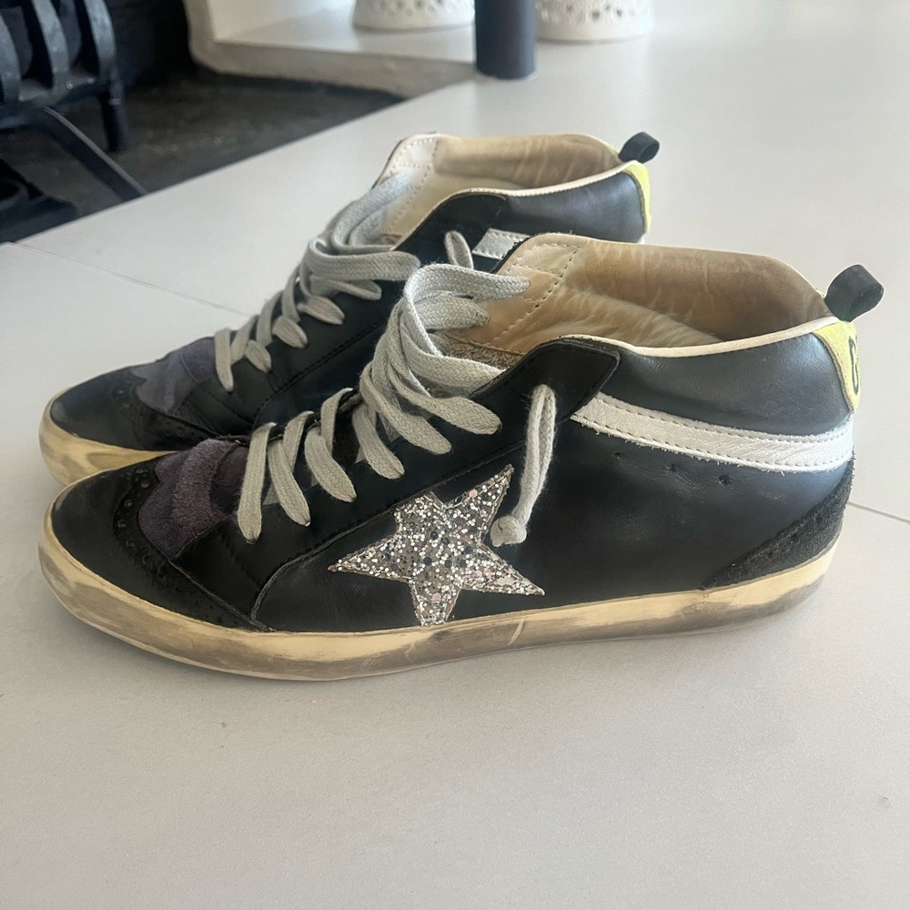 High top golden goose sneaker